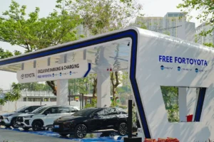 Perkuat Ekosistem EV, Toyota Tambah Tempat Isi Baterai di Bekasi